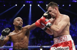 电子竞技下载网址-莎拉波娃在巴塞罗那比赛中比分优势明显，惊险取胜引发热议！